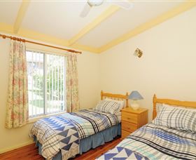 Seaview - Accommodation Adelaide 5