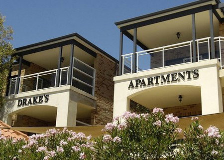 Drakes Apartments With Cars - Accommodation Adelaide 0