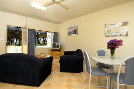 Island Coastal Units - Accommodation Adelaide 0