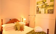 Fabulous Location - Accommodation Adelaide 1