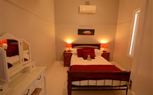 Fabulous Location - Accommodation Adelaide 0
