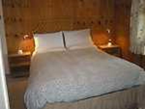 Fairview Farm Cottages - Accommodation Adelaide 0
