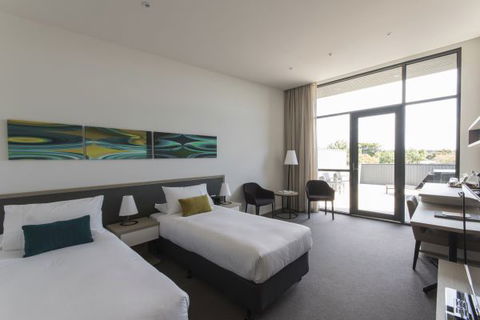 Flinders Hotel - Accommodation Adelaide 7