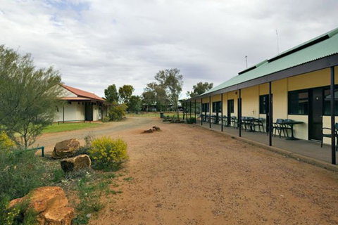 Kings Canyon Holiday Park - Accommodation Adelaide 0