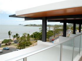 Echelon Apartments Yeppoon - Accommodation Adelaide 3