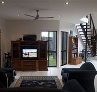 Dolphin Beach House - Accommodation Adelaide