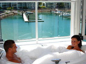 Beachside Magnetic Harbour Apartments - Accommodation Adelaide 1
