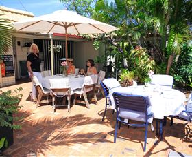 Bundaberg Coral Villa Motel A Golden Chain Motor Inn - Accommodation Adelaide 3