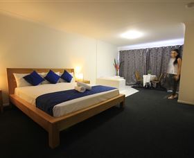 Logan City Motor Inn - Accommodation Adelaide 2
