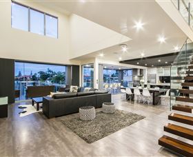 The Grand At Vogue Holiday Homes - Accommodation Adelaide 1