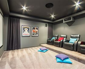 The Grand At Vogue Holiday Homes - Accommodation Adelaide 3