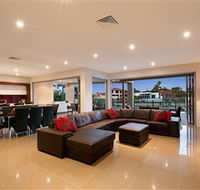 Xanadu Waterfront Elite Holiday Home - Accommodation Adelaide