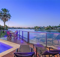 Kurrawa Cove at Vogue Holiday Homes - Accommodation Adelaide