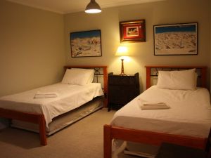 Eelah - Accommodation Adelaide 0