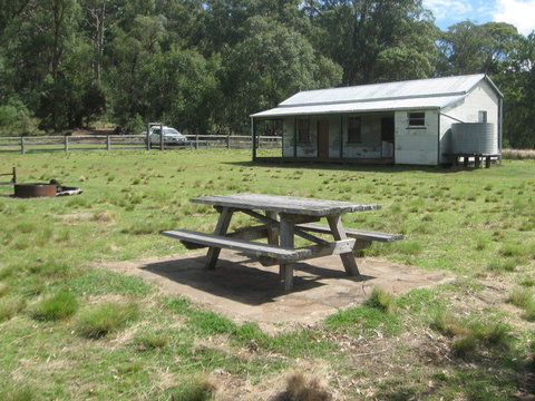 Creel Lodge - Accommodation Adelaide 0
