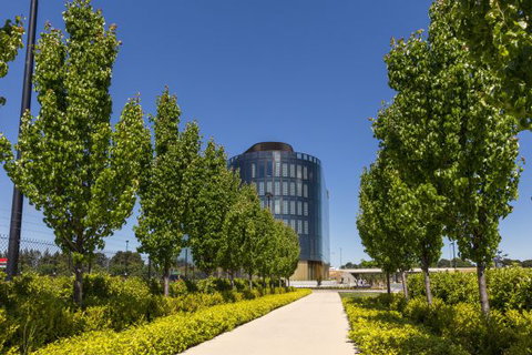 Vibe Hotel Canberra - Accommodation Adelaide 4