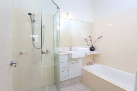Summer Central - Accommodation Adelaide 29