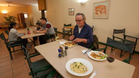 Tilmouth Well Roadhouse - Accommodation Adelaide 5