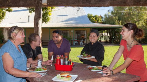 Tilmouth Well Roadhouse - Accommodation Adelaide 8
