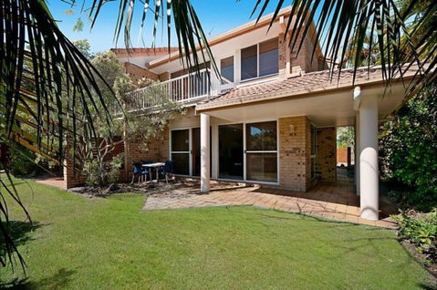 Summer Central - Accommodation Adelaide 2
