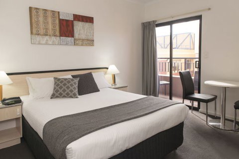 Comfort Hotel Adelaide Riviera - Accommodation Adelaide 2
