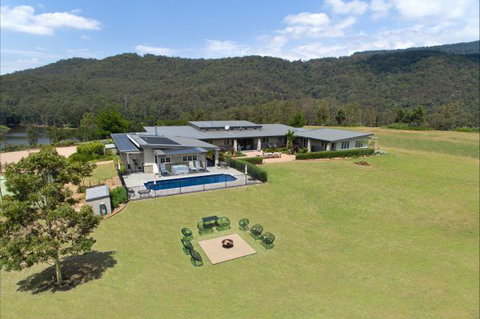 Lake David - Accommodation Adelaide 1