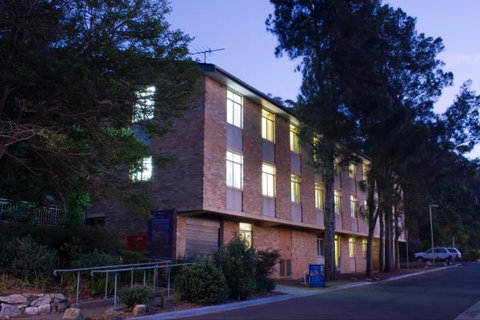Land's Edge Building One - Accommodation Adelaide 2