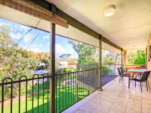 Century 21 SouthCoast: Burrangarra - Accommodation Adelaide 3