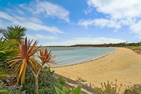 SALT Waterfront Apartment - Accommodation Adelaide 9