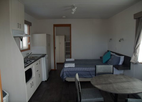 Lake Colac Caravan Park - Accommodation Adelaide 5