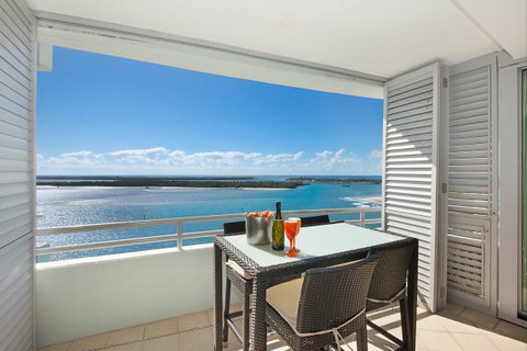 The Grand Apartments - Accommodation Adelaide 2
