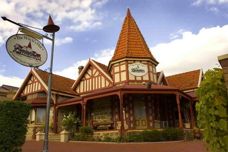 The Witchs Hat - Accommodation Adelaide 0
