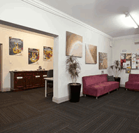 The Emperors Crown - Accommodation Adelaide