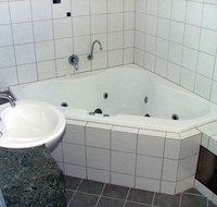 Tasman Beachside Apartments - Accommodation Adelaide