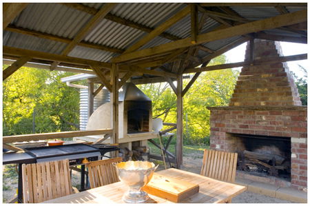 Armytage House - Accommodation Adelaide 1