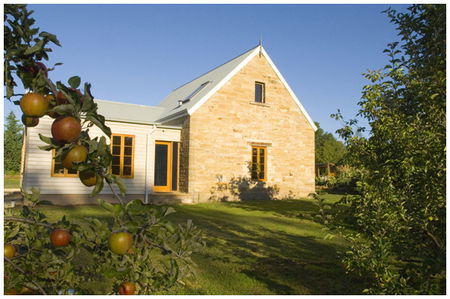 Armytage House - Accommodation Adelaide 2