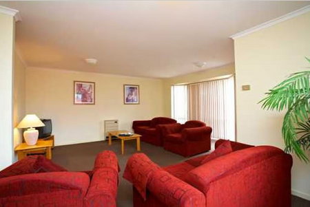 Quest Trinity House - Accommodation Adelaide 2