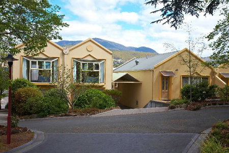 Quest Trinity House - Accommodation Adelaide 5