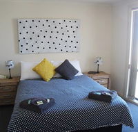 Cliff House Beachfront Villas - Accommodation Adelaide