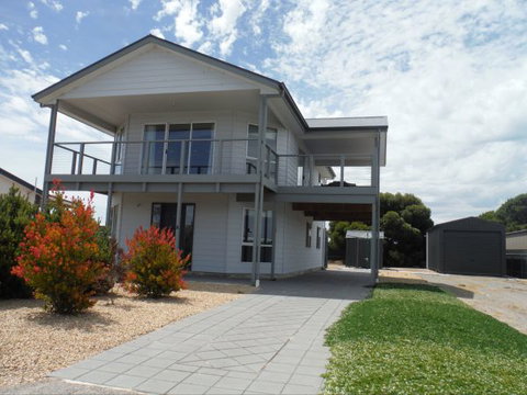 Wellington - Accommodation Adelaide 0