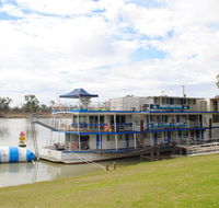 Murray River Queen Backpackers - Accommodation Adelaide