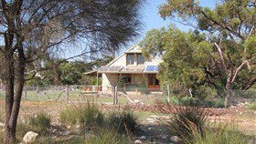 Broken Gum Country Retreat - Accommodation Adelaide 0