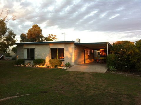 Umall - Accommodation Adelaide 0