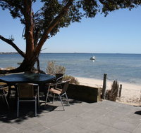 Undercurrent - Accommodation Adelaide