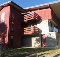 Araluen Lodge - Accommodation Adelaide