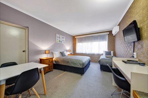 Central Deborah Motel - Accommodation Adelaide 2