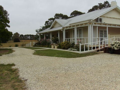 Daisyburn Homestead - Accommodation Adelaide 2
