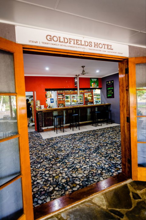 Goldfields Hotel And Finnigan's Rest - Accommodation Adelaide 3