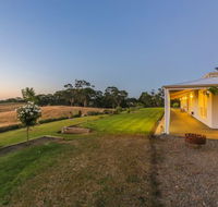 Jura House - Accommodation Adelaide