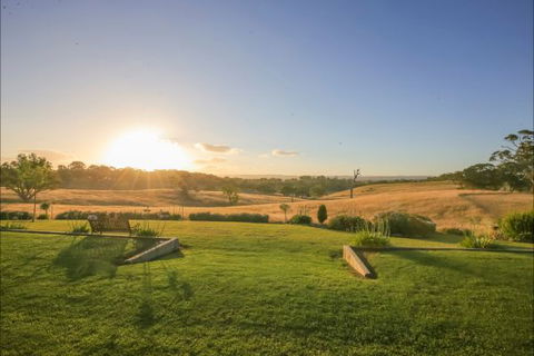 Jura House - Accommodation Adelaide 3